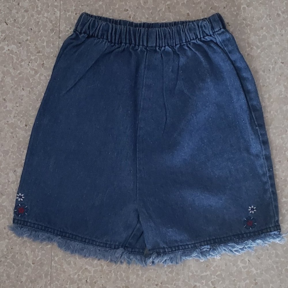 Cute blue jean shorts sz 6X girls